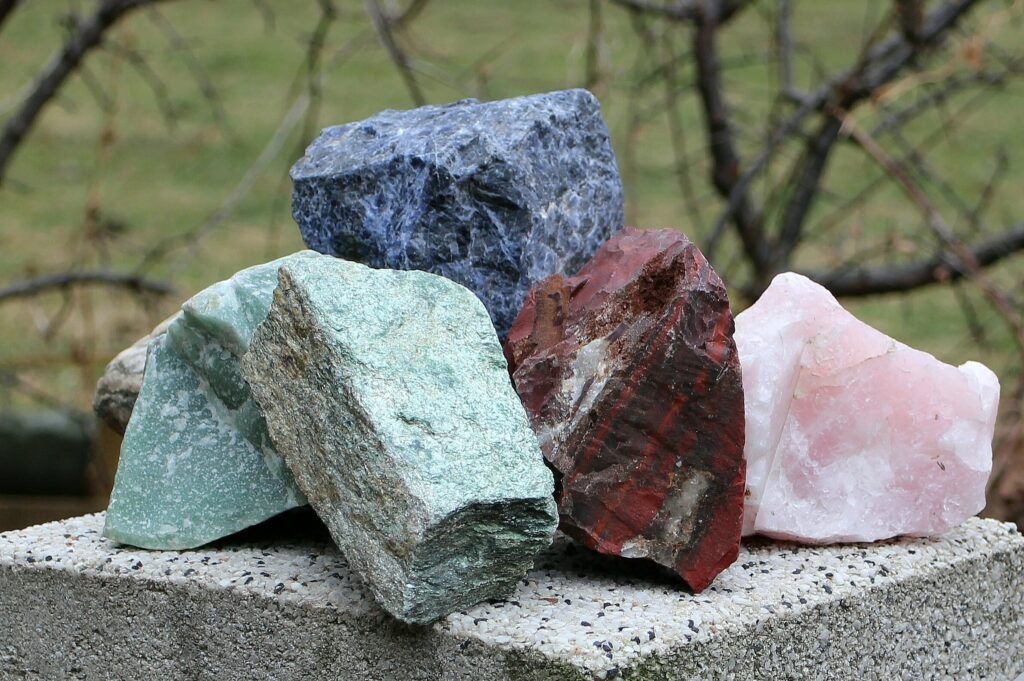 Alum stone uses: Reducing fine lines breakout & dark spots